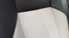 Land Rover Range Rover Velar 3.0 D300 MHEV Dynamic SE 5dr Auto Diesel Estate